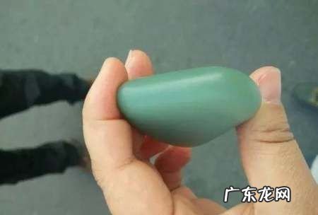 直闪石是和田玉,粉色石头叫什么石头