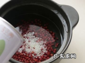 红豆用热水泡还是冷水泡,红豆用热水泡还是冷水泡 红豆用热水泡对