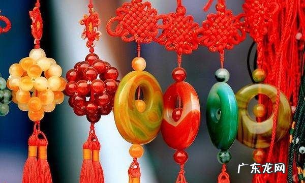 古人的玉佩怎么挂腰上的,螭龙玉佩古代什么人可以戴