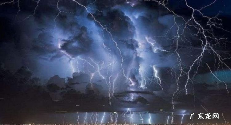 打雷一般持续多长时间,雷阵雨一般下多久
