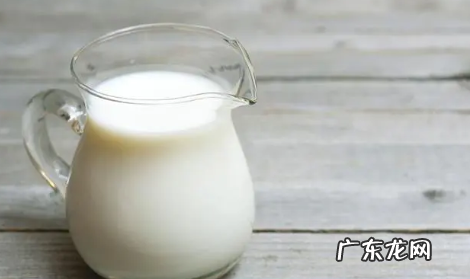 盒装牛奶怎样正确加热,盒装纯牛奶加热的正确方法