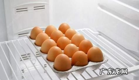 从冰箱拿出的鸡蛋可以放多久,冰箱里的鸡蛋拿出来常温放置会坏