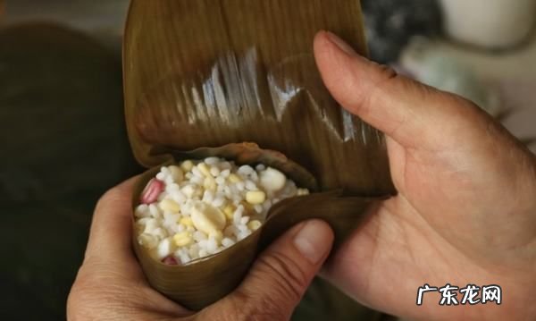 如何做肉粽子及配方,肉粽子的做法和配料