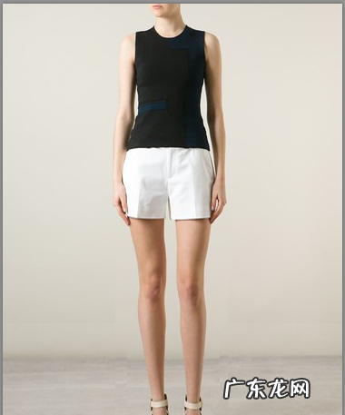 ps怎么拉长腿,ps怎么把腿拉长不影响背景