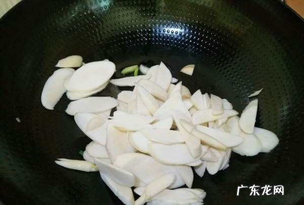茭白怎么样炒好吃,茭白怎么炒的好吃