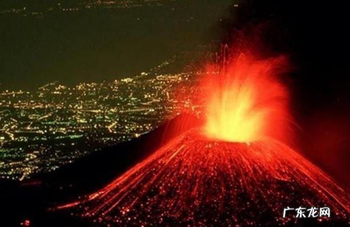 火山爆发是怎样形成的,火山是怎么爆发的
