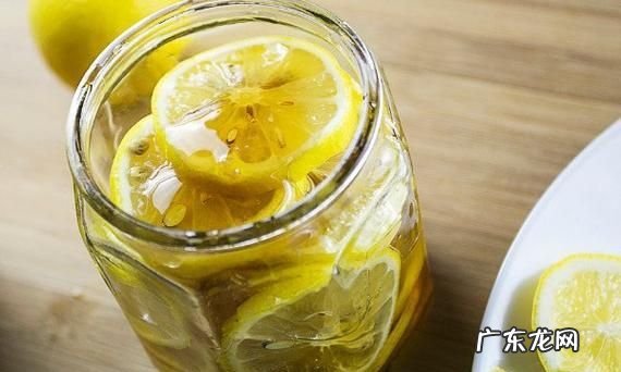 柠檬蜂蜜水可以放多久,柠檬百香果蜂蜜水能储存多久