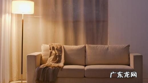 晚上不关灯睡觉有什么危害,晚上长期开灯睡觉有什么危害