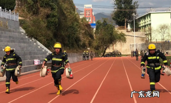 怎么训练弹跳力,怎样练弹跳力