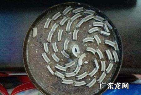 蚊香灰放在花盆里有什么作用,蚊香灰可以养花杀虫