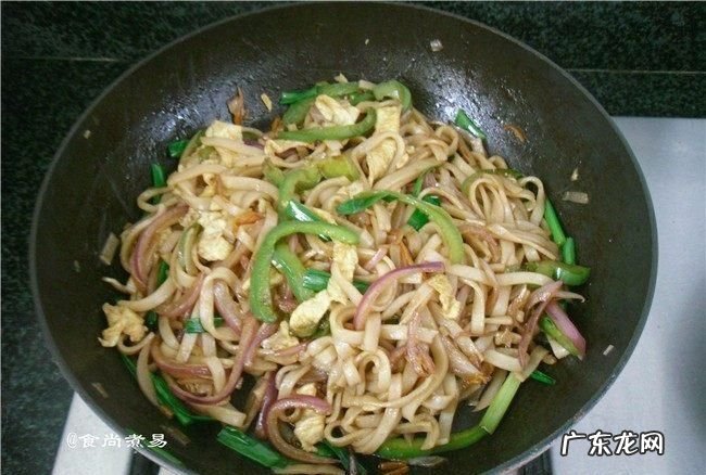 为什么炒河粉会粘锅,在家怎么炒河粉