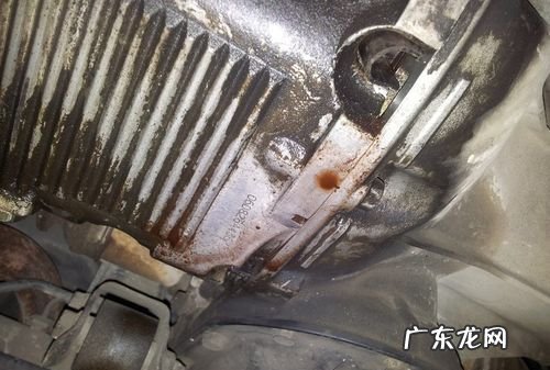 变速箱漏油算不算是大问题,变速箱漏油算不算是大问题
