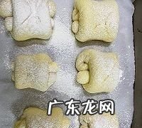 如何做松软的云朵面包,像蛋糕胚一样松软的面包叫什么