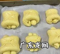 如何做松软的云朵面包,像蛋糕胚一样松软的面包叫什么