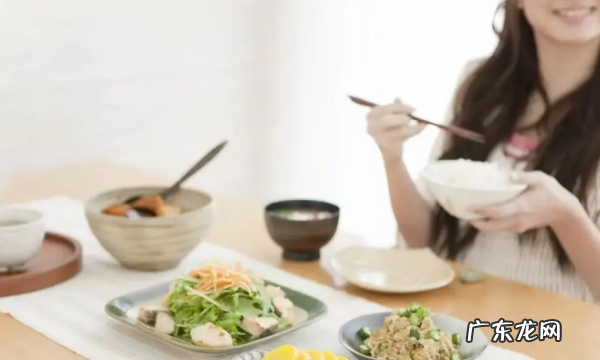 少吃多餐正确时间,少食多餐 如何正确一日吃六餐