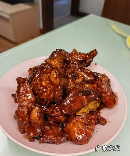 梅花骨怎么做好吃,梅子骨怎么做好吃