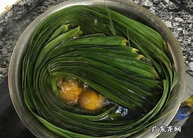 干粽子叶怎么煮,干粽叶还用煮怎么煮