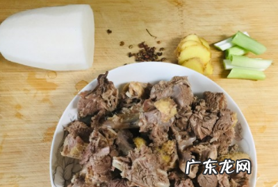 煲鹅汤需要什么材料,滋补炖老鹅汤怎么做好吃