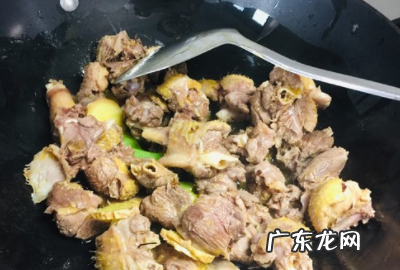 煲鹅汤需要什么材料,滋补炖老鹅汤怎么做好吃