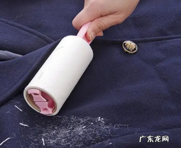 裤子容易粘毛是劣质的,黑色衣服粘毛是不是质量不好