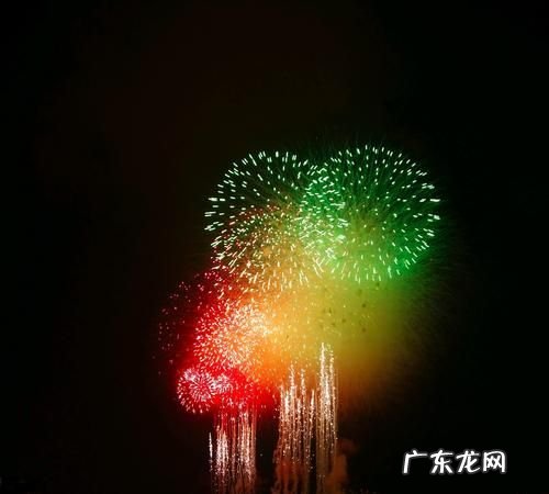 手机怎么拍烟花,华为手机拍摄烟花技巧