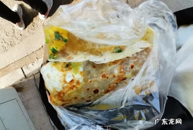 地摊鸡蛋饼的面怎么和,鸡蛋饼怎么和面