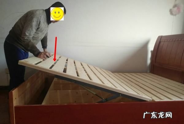 床液压杆放不下去了怎么办,床的气压杆怎么按