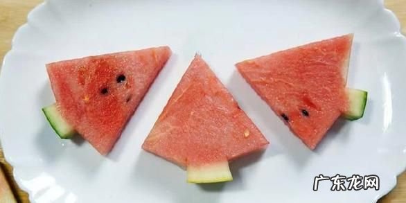 果切能保存多久,水果切完放冰箱里面可以保存多久