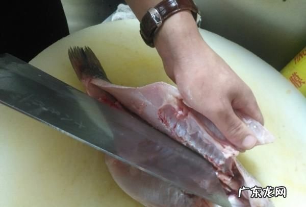 炉鱼清蒸怎么做好吃,鲈鱼清蒸怎么做