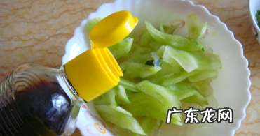 海哲怎么拌好吃,凉拌海蜇怎么做好吃