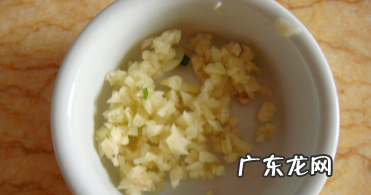 海哲怎么拌好吃,凉拌海蜇怎么做好吃