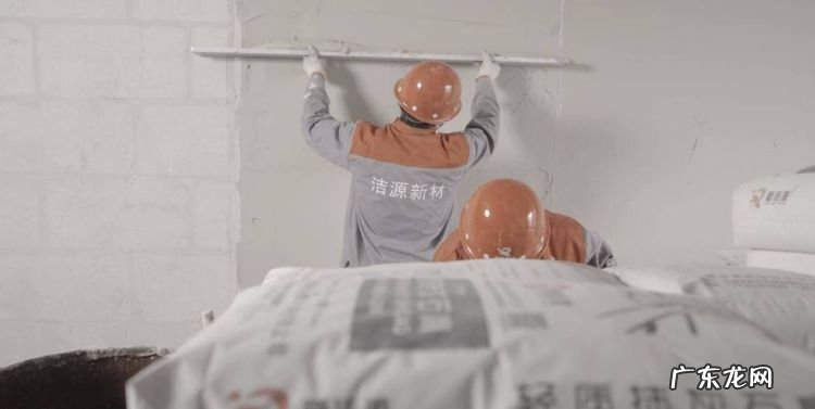 刮大白怎么配料,刮大白就是刮腻子