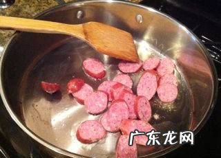牛肉香肠做法大全,牛肉香肠的制作方法及配方
