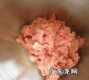 牛肉香肠做法大全,牛肉香肠的制作方法及配方