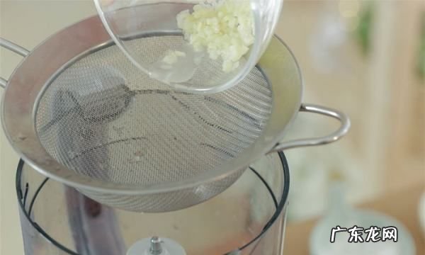 牛肉香肠做法大全,牛肉香肠的制作方法及配方