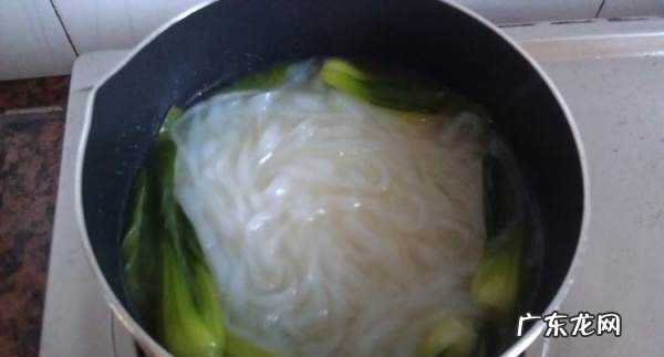 早餐粉怎么做才好吃,早餐店汤粉怎么做才鲜美