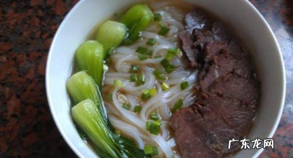 早餐粉怎么做才好吃,早餐店汤粉怎么做才鲜美