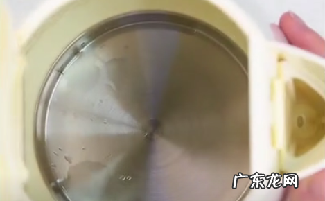 可乐去水垢需要煮沸,可乐去水垢需要烧开
