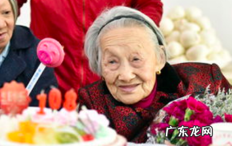 祝奶奶生曰快乐祝福语,给奶奶生日快乐祝福语大全