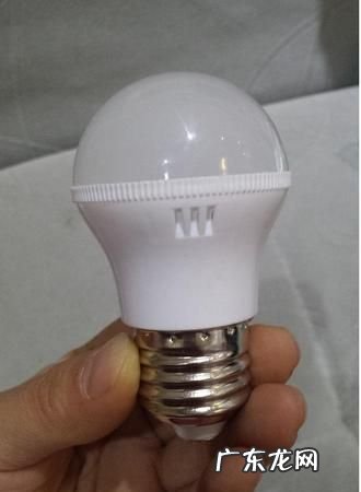 灯泡刺眼小妙招,灯光刺眼怎么解决灯光问题