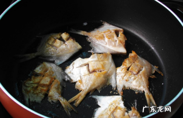 冷冻小平鱼怎么做好吃,鲳鱼怎么做好吃