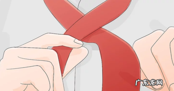 男士西装领带怎么系,西装领带的打法
