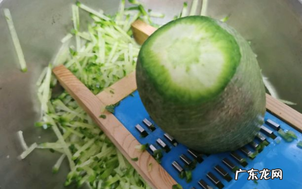 萝卜丝丸子怎么做松软好吃,萝卜肉丸子怎么做才能好吃