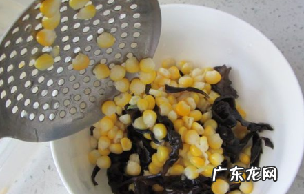 怎么样做沙拉蔬菜,蔬菜沙拉的制作方法