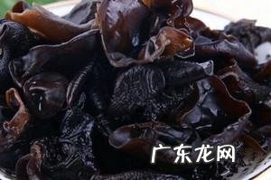 扁尖老鸭汤的做法,海参炖老鸭汤的功效是什么
