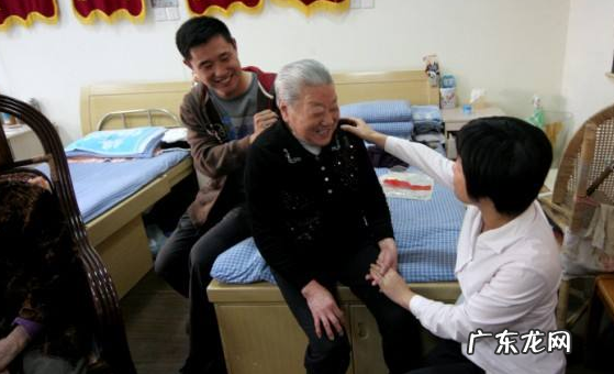 敲背和按摩的区别,南京 敲背什么意思