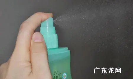 驱蚊花露水怎么用,六神驱蚊花露水怎么用