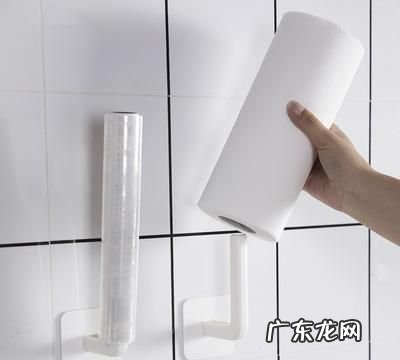 墙上的免打孔胶怎么去除,免打孔胶粘后如何移除胶水