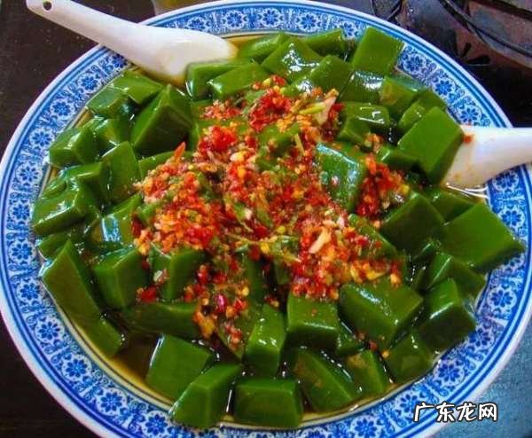 哪些树叶子可以做豆腐,神仙豆腐是什么树的叶子做的