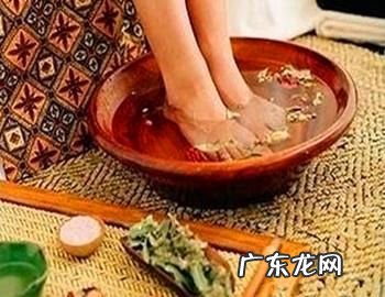 艾灰泡脚有什么作用和功效,艾柱燃烧后的灰有什么作用